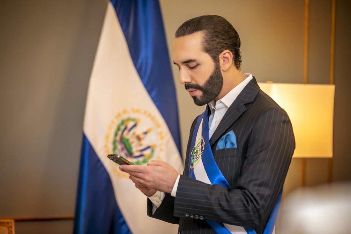 Salvadorans Vote Online, Making Their Voice Heard In Their Presidential Election